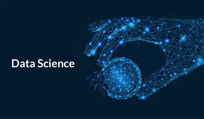 فین تک در مقابل علم داده